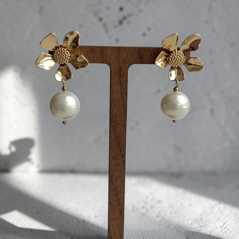 Auskari Zieds ar pērli