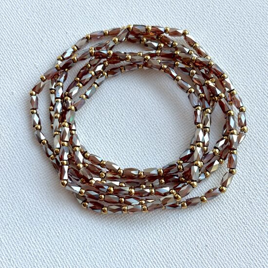 Rokassprādze ar kristāliņiem