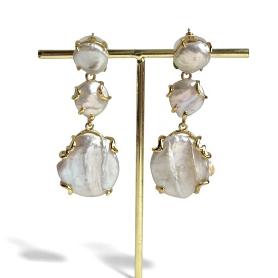 Auskari ar baroka upes pērlēm