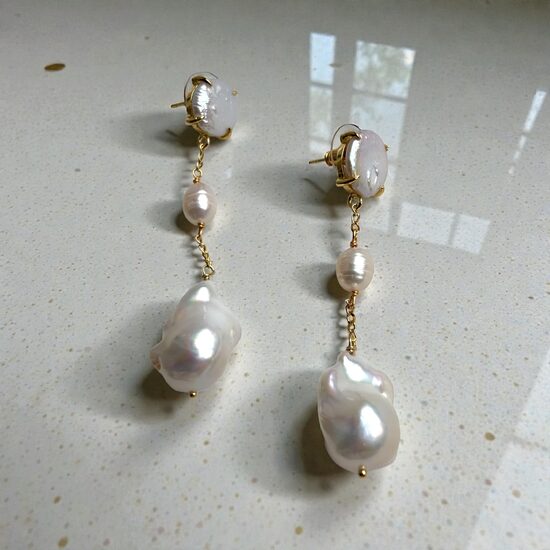 Auskari ar baroka upes pērlēm