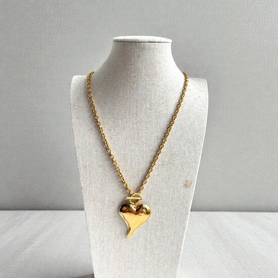 Garā ķēde ar sirdi