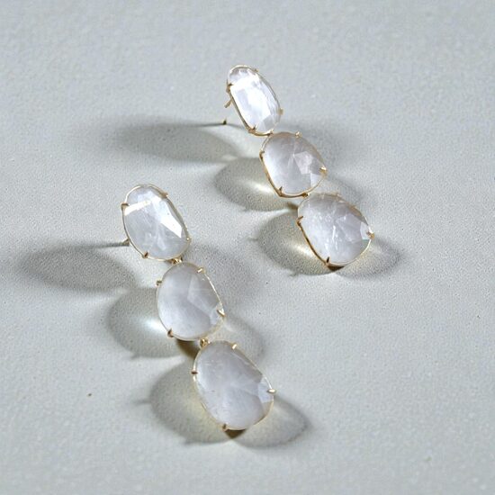 Gari auskari ar kalnu kristāliem